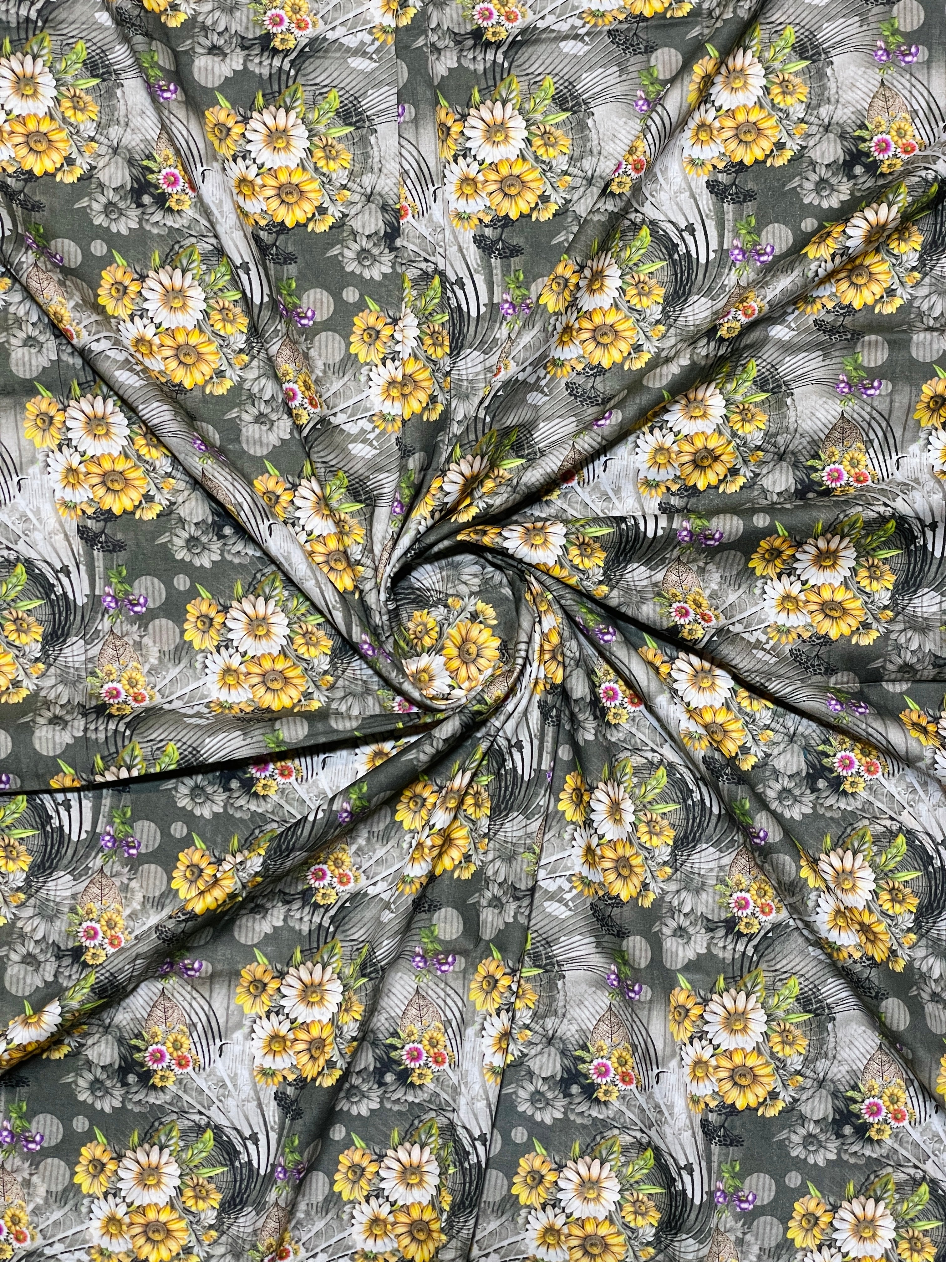 LAWN UNSTICHED