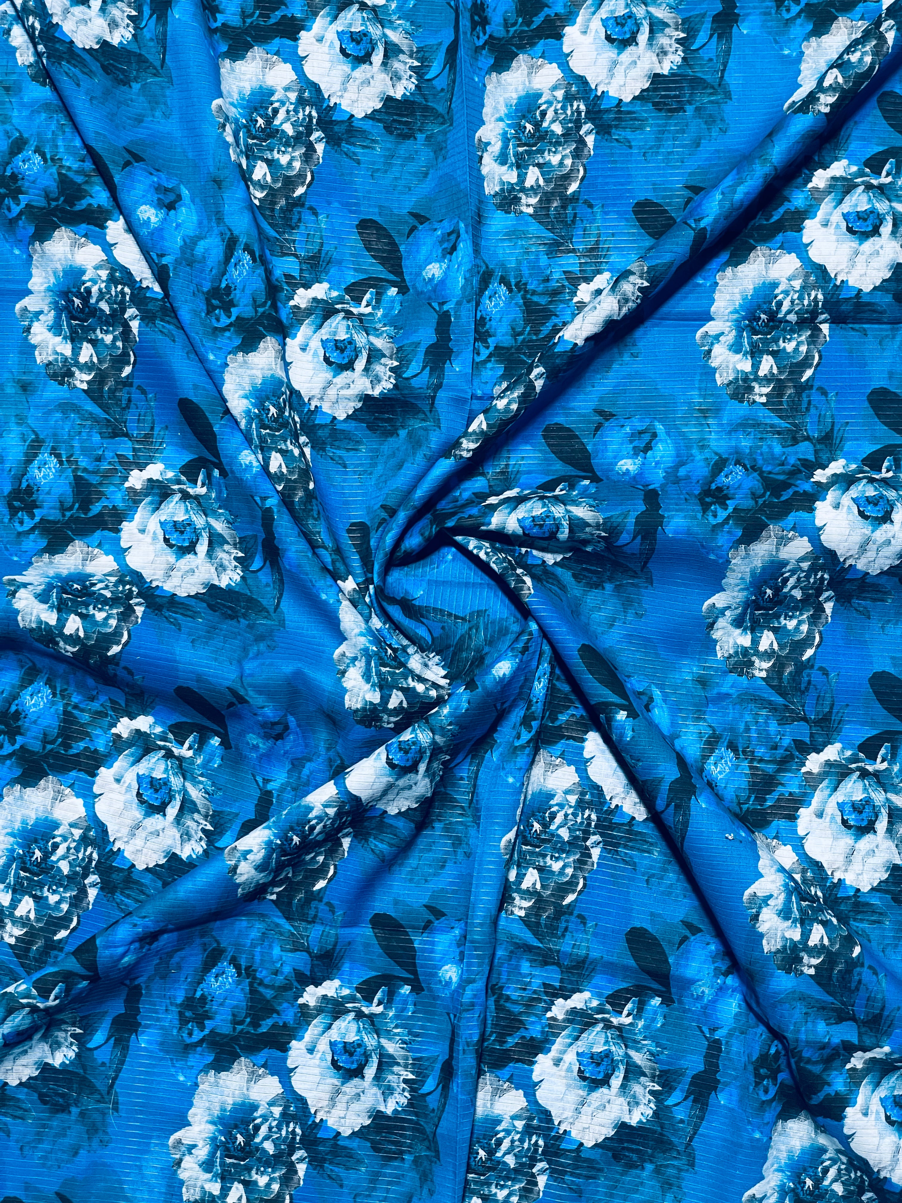 DORIYA LAWN 2 PIECE