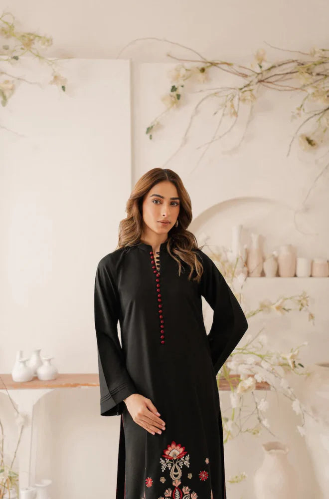 EMBROIDERED SHIRT WOOL SHAWL